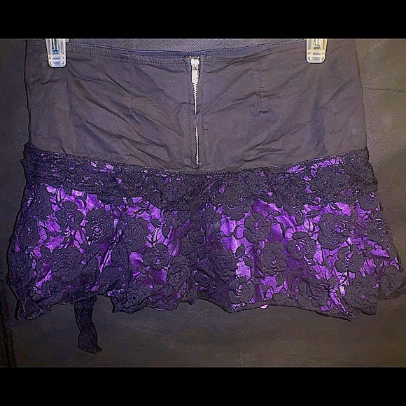 SALE Vtg 2004 Tripp nyc Corset Top & matching skirt SET! LIKE NEW - Picture 6 of 9